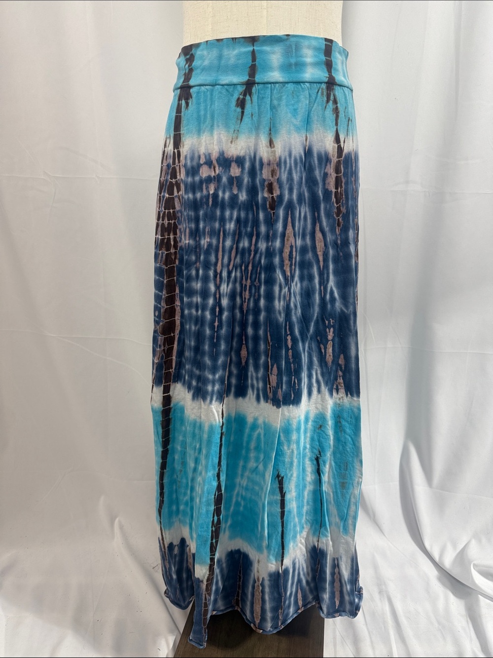 Tryst Blue Tie-Dye Maxi Skirt